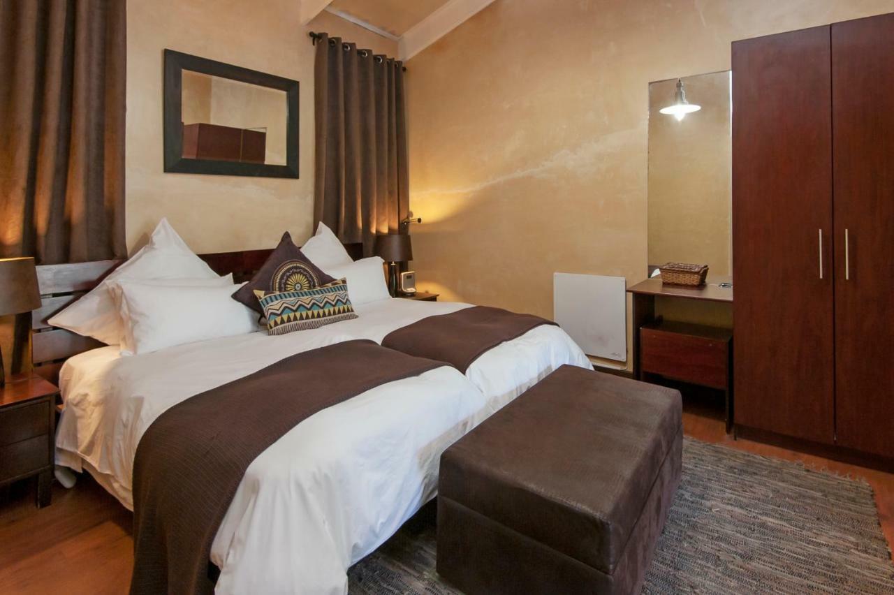 Aloe Guest House Hermanus Exterior photo