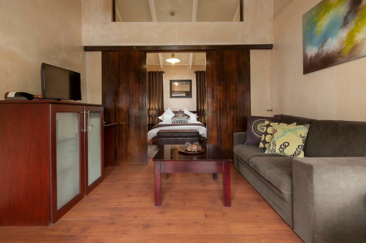 Aloe Guest House Hermanus Exterior photo